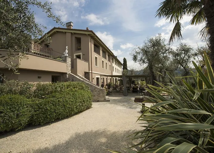 Casa de hóspedes Locanda Al Colle *