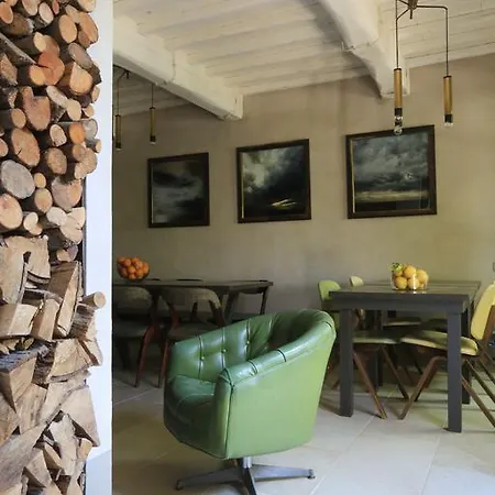 Locanda Al Colle * Camaiore