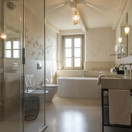 Locanda Al Colle * Camaiore